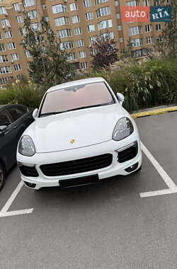 Porsche Cayenne 2016 Porsche Cayenne 2016