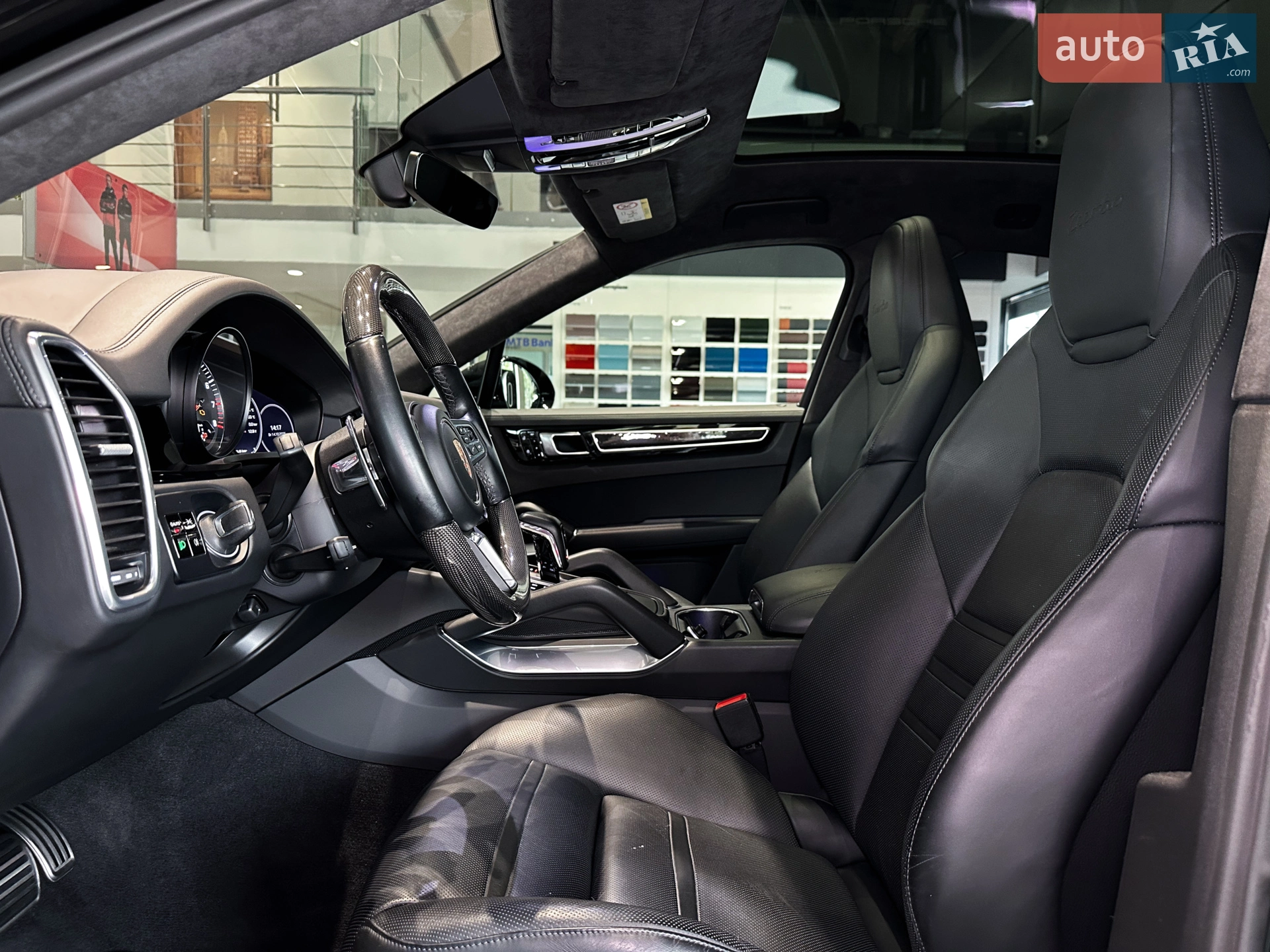 2019 Porsche Cayenne - мініатюра 18