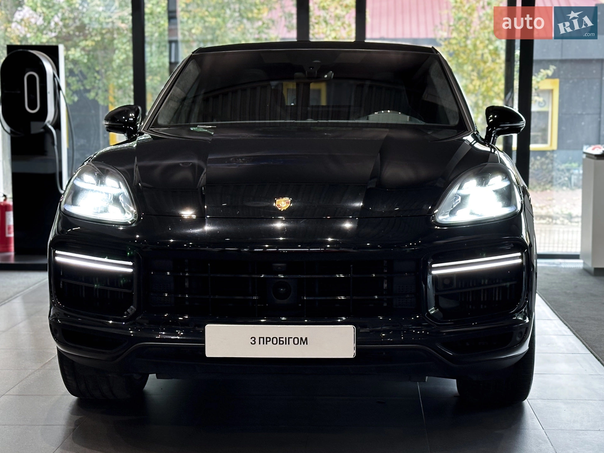 2019 Porsche Cayenne - мініатюра 2