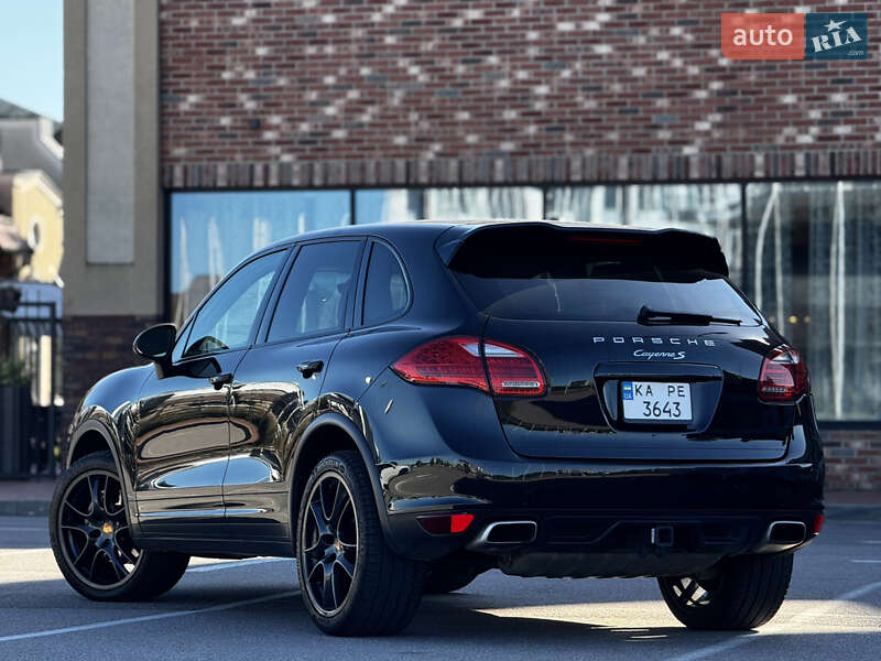 Porsche Cayenne 2012
