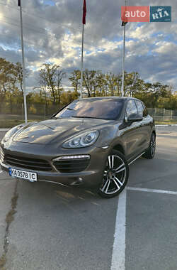 Позашляховик / Кросовер Porsche Cayenne 2011 в Запоріжжі