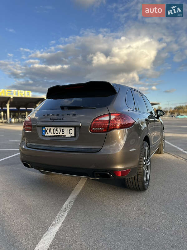Внедорожник / Кроссовер Porsche Cayenne 2011 в Запорожье фото 18 Внедорожник / Кроссовер Porsche Cayenne 2011 в Запорожье