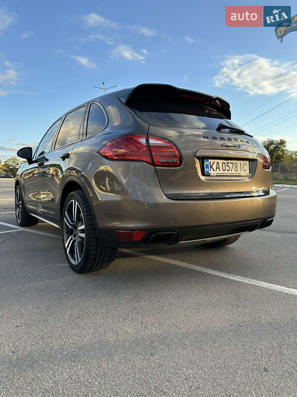 Внедорожник / Кроссовер Porsche Cayenne 2011 в Запорожье фото 23 Внедорожник / Кроссовер Porsche Cayenne 2011 в Запорожье