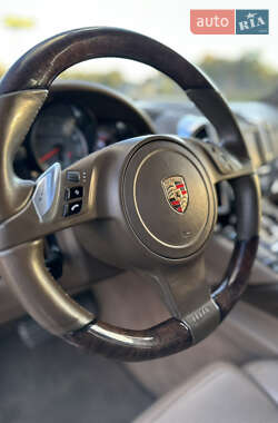 Позашляховик / Кросовер Porsche Cayenne 2011 в 