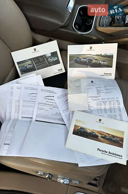 Позашляховик / Кросовер Porsche Cayenne 2011 в 