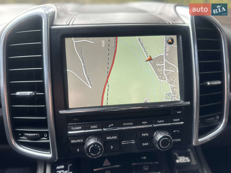 Внедорожник / Кроссовер Porsche Cayenne 2011 в Киеве фото 24 Внедорожник / Кроссовер Porsche Cayenne 2011 в Киеве