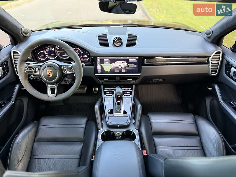 Позашляховик / Кросовер Porsche Cayenne 2018 в Києві