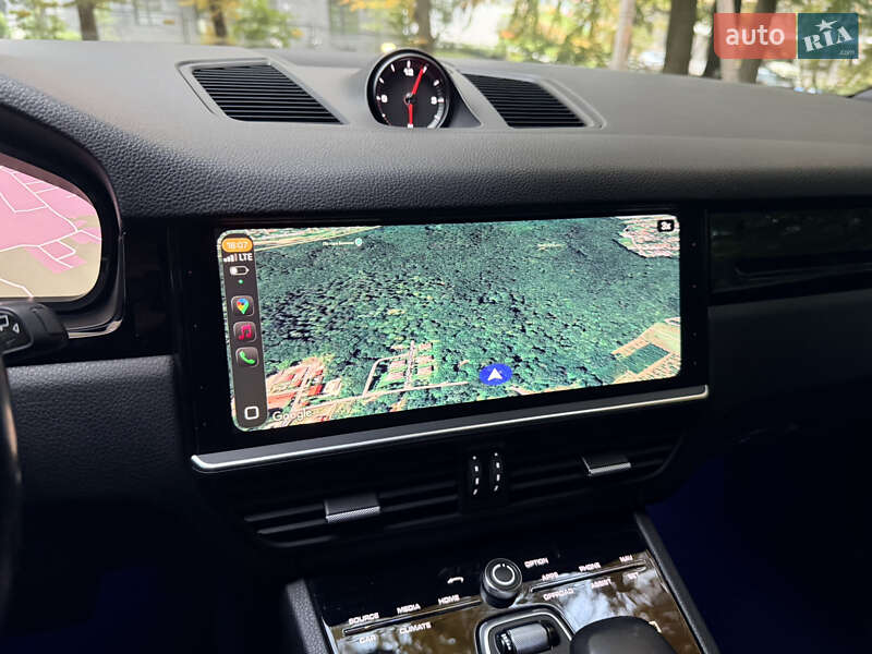 Позашляховик / Кросовер Porsche Cayenne 2018 в Львові