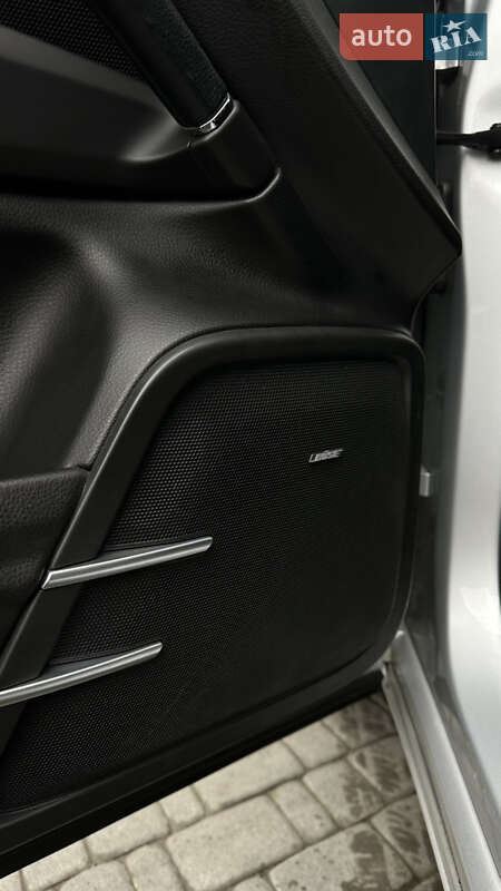 Позашляховик / Кросовер Porsche Cayenne 2012 в Івано-Франківську