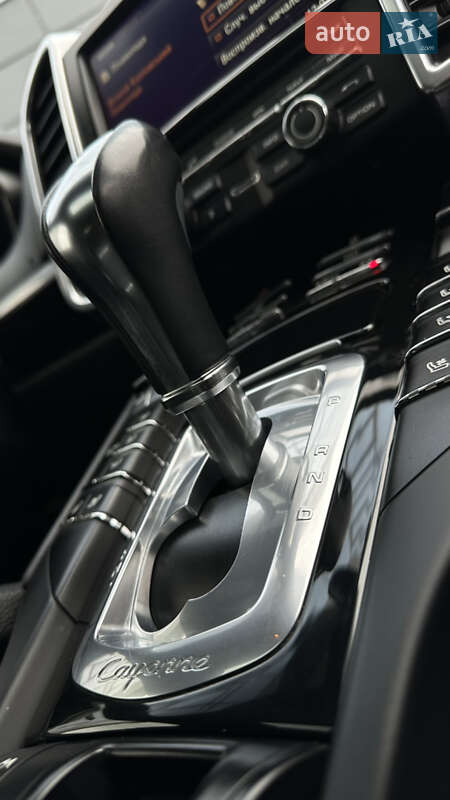 Позашляховик / Кросовер Porsche Cayenne 2012 в Івано-Франківську