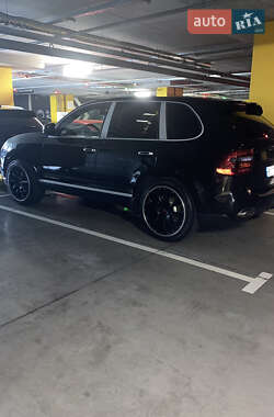 Внедорожник / Кроссовер Porsche Cayenne 2008 в 