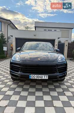 Внедорожник / Кроссовер Porsche Cayenne 2017 в Одессе