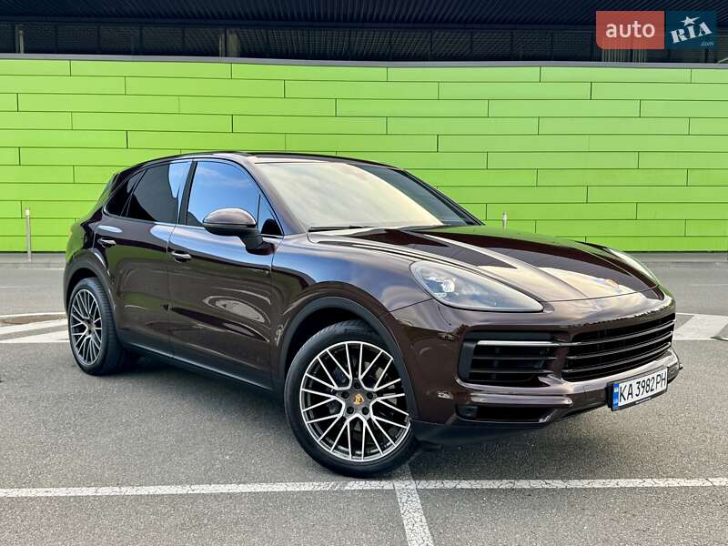 Внедорожник / Кроссовер Porsche Cayenne 2018 в Киеве фото 8 Внедорожник / Кроссовер Porsche Cayenne 2018 в Киеве