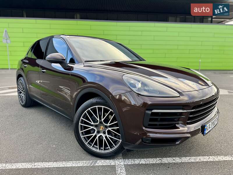 Внедорожник / Кроссовер Porsche Cayenne 2018 в Киеве фото 12 Внедорожник / Кроссовер Porsche Cayenne 2018 в Киеве