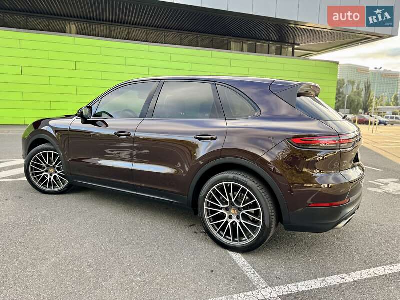 Внедорожник / Кроссовер Porsche Cayenne 2018 в Киеве фото 22 Внедорожник / Кроссовер Porsche Cayenne 2018 в Киеве