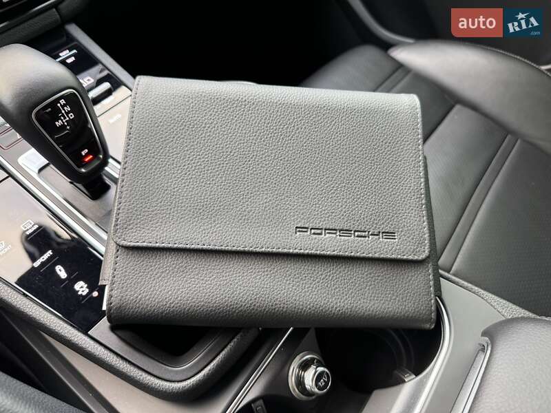 Внедорожник / Кроссовер Porsche Cayenne 2018 в Киеве фото 79 Внедорожник / Кроссовер Porsche Cayenne 2018 в Киеве