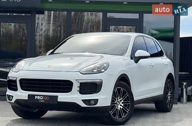 Внедорожник / Кроссовер Porsche Cayenne 2016 в Киеве