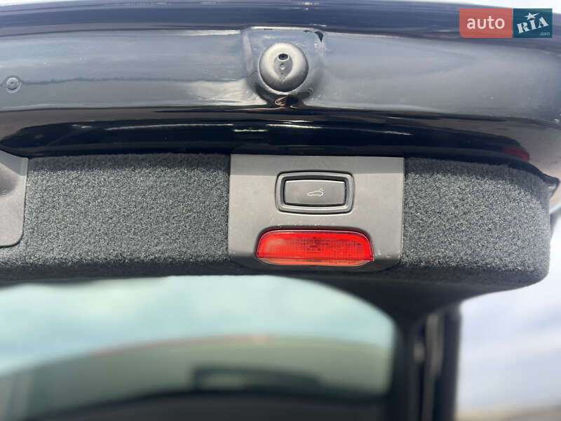 Позашляховик / Кросовер Porsche Cayenne 2014 в Черкасах