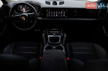 Внедорожник / Кроссовер Porsche Cayenne 2024 в  фото 27 Внедорожник / Кроссовер Porsche Cayenne 2024 в