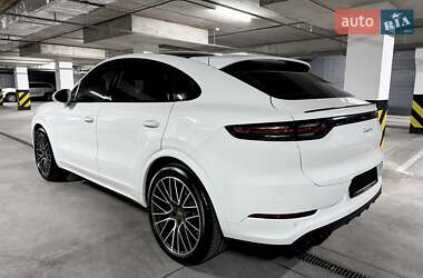 Позашляховик / Кросовер Porsche Cayenne 2019 в  фото 8 Позашляховик / Кросовер Porsche Cayenne 2019 в