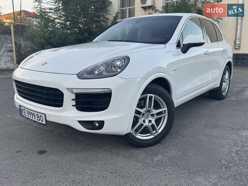 Porsche Cayenne 2015