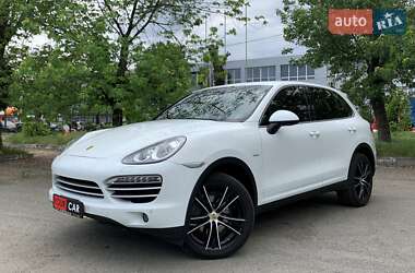 Позашляховик / Кросовер Porsche Cayenne 2014 в  фото 5 Позашляховик / Кросовер Porsche Cayenne 2014 в