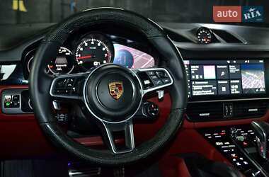 Внедорожник / Кроссовер Porsche Cayenne 2020 в 