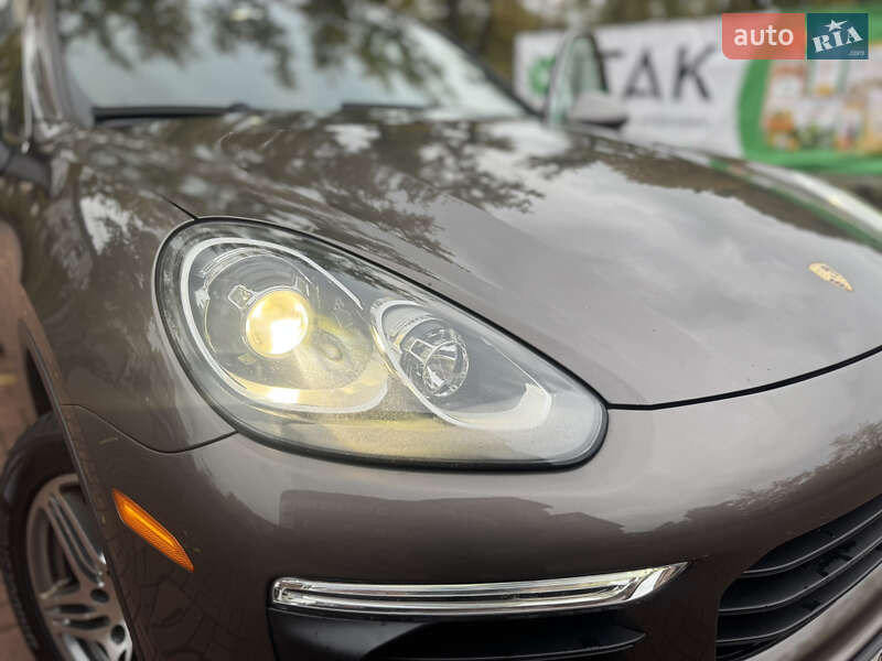 Позашляховик / Кросовер Porsche Cayenne 2015 в Києві фото 36 Позашляховик / Кросовер Porsche Cayenne 2015 в Києві