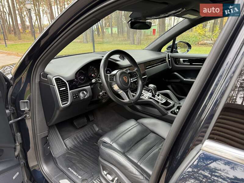 Позашляховик / Кросовер Porsche Cayenne 2018 в Києві фото 29 Позашляховик / Кросовер Porsche Cayenne 2018 в Києві