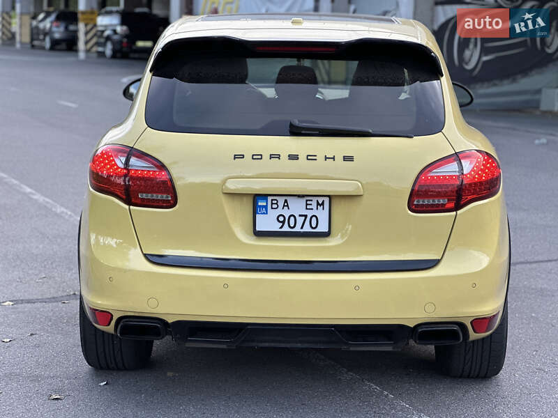 Внедорожник / Кроссовер Porsche Cayenne 2010 в Киеве фото 14 Внедорожник / Кроссовер Porsche Cayenne 2010 в Киеве