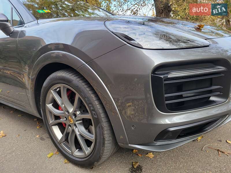 Внедорожник / Кроссовер Porsche Cayenne 2020 в Киеве фото 18 Внедорожник / Кроссовер Porsche Cayenne 2020 в Киеве