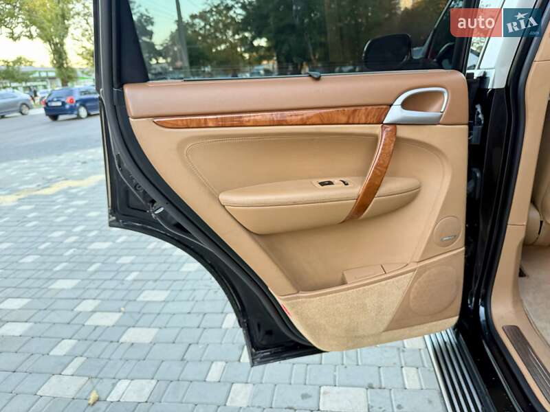 Внедорожник / Кроссовер Porsche Cayenne 2008 в Одессе