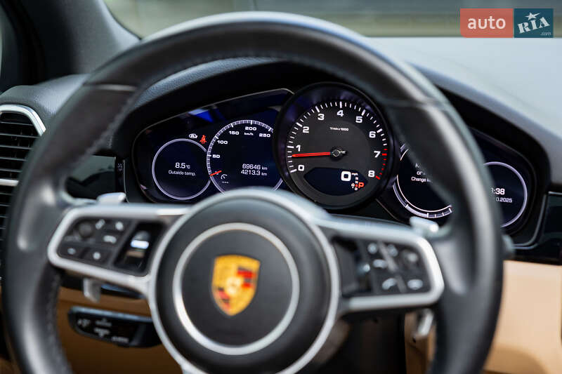 Позашляховик / Кросовер Porsche Cayenne 2020 в Києві