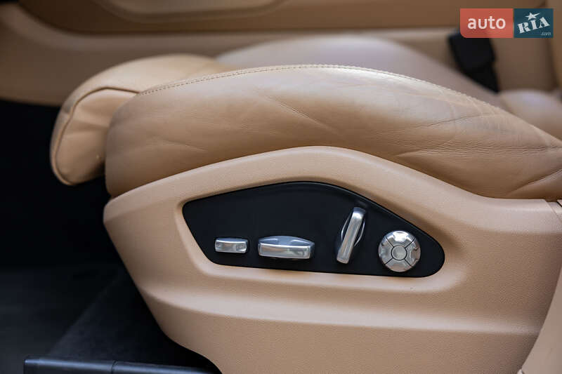 Позашляховик / Кросовер Porsche Cayenne 2020 в Києві