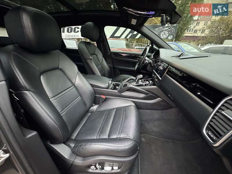 Позашляховик / Кросовер Porsche Cayenne 2018 в Одесі фото 21 Позашляховик / Кросовер Porsche Cayenne 2018 в Одесі