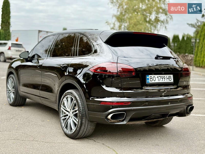 Внедорожник / Кроссовер Porsche Cayenne 2015 в Тернополе фото 9 Внедорожник / Кроссовер Porsche Cayenne 2015 в Тернополе