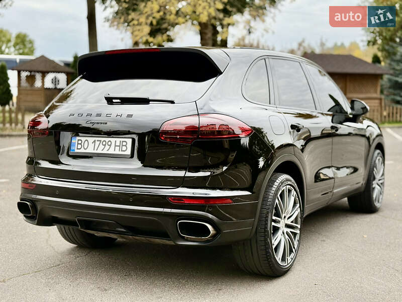 Внедорожник / Кроссовер Porsche Cayenne 2015 в Тернополе фото 12 Внедорожник / Кроссовер Porsche Cayenne 2015 в Тернополе