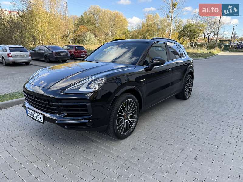 Внедорожник / Кроссовер Porsche Cayenne 2021 в Львове фото Внедорожник / Кроссовер Porsche Cayenne 2021 в Львове