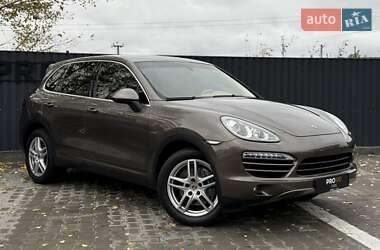 Внедорожник / Кроссовер Porsche Cayenne 2013 в Киеве