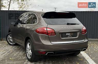 Внедорожник / Кроссовер Porsche Cayenne 2013 в Киеве