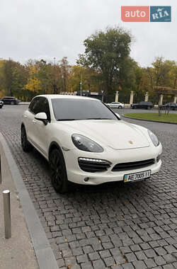 Внедорожник / Кроссовер Porsche Cayenne 2011 в Днепре Внедорожник / Кроссовер Porsche Cayenne 2011 в Днепре