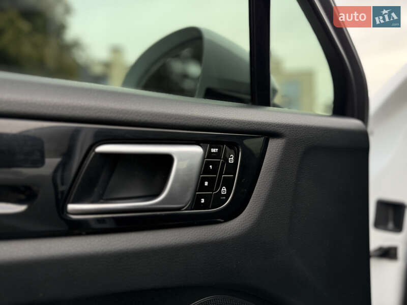 Внедорожник / Кроссовер Porsche Cayenne 2019 в Львове фото 24 Внедорожник / Кроссовер Porsche Cayenne 2019 в Львове