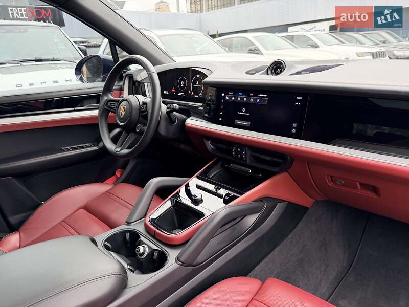 Позашляховик / Кросовер Porsche Cayenne 2023 в Києві фото 12 Позашляховик / Кросовер Porsche Cayenne 2023 в Києві