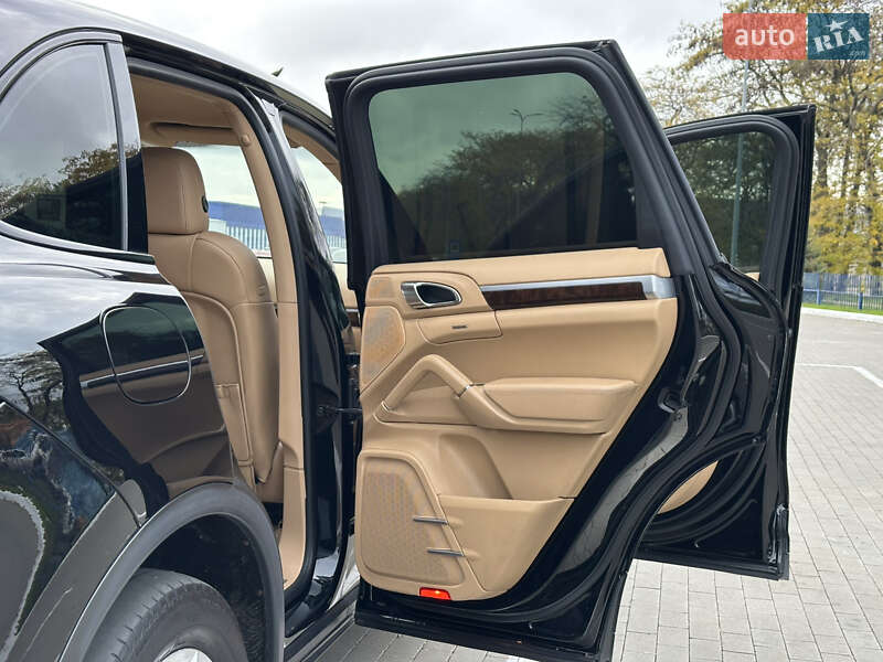 Позашляховик / Кросовер Porsche Cayenne 2013 в Одесі фото 33 Позашляховик / Кросовер Porsche Cayenne 2013 в Одесі