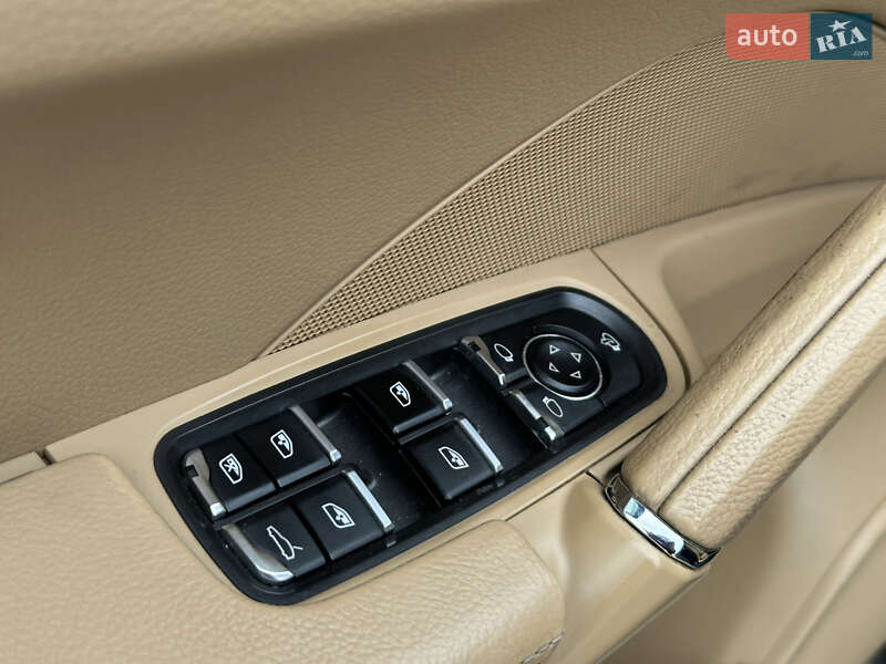 Позашляховик / Кросовер Porsche Cayenne 2013 в Одесі фото 59 Позашляховик / Кросовер Porsche Cayenne 2013 в Одесі