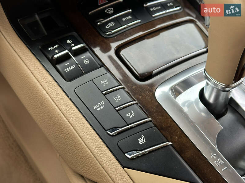 Позашляховик / Кросовер Porsche Cayenne 2013 в Одесі фото 80 Позашляховик / Кросовер Porsche Cayenne 2013 в Одесі