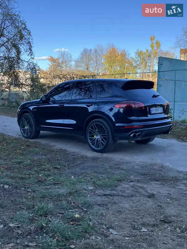 Porsche Cayenne