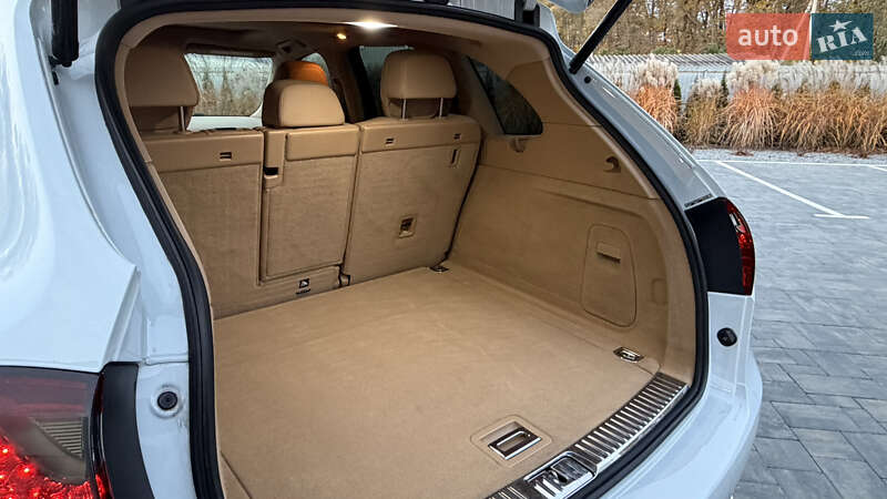 Внедорожник / Кроссовер Porsche Cayenne 2014 в Луцке