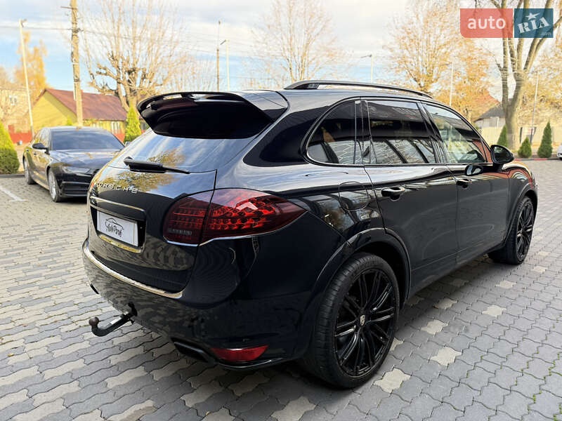 Позашляховик / Кросовер Porsche Cayenne 2012 в Чернівцях фото 6 Позашляховик / Кросовер Porsche Cayenne 2012 в Чернівцях