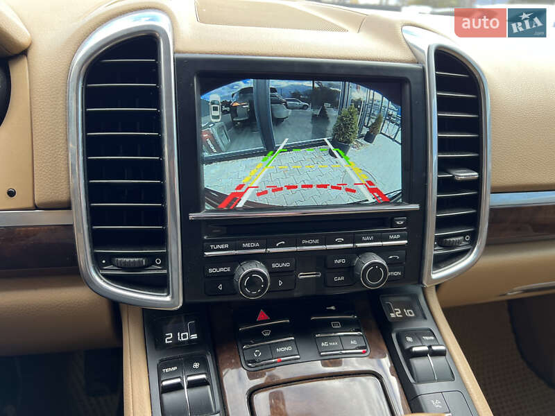 Позашляховик / Кросовер Porsche Cayenne 2011 в Чернівцях фото 13 Позашляховик / Кросовер Porsche Cayenne 2011 в Чернівцях